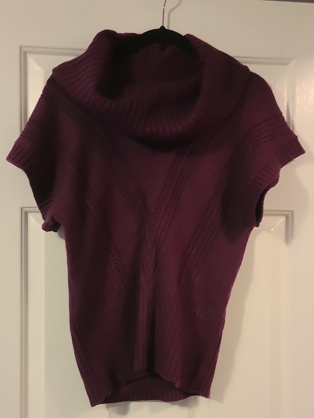 Candie's Plum Cowl Neck Short Sleeve Sweater Women's Small